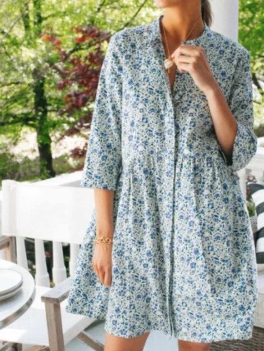 Tuckernuck blue floral Royal shirt dress
